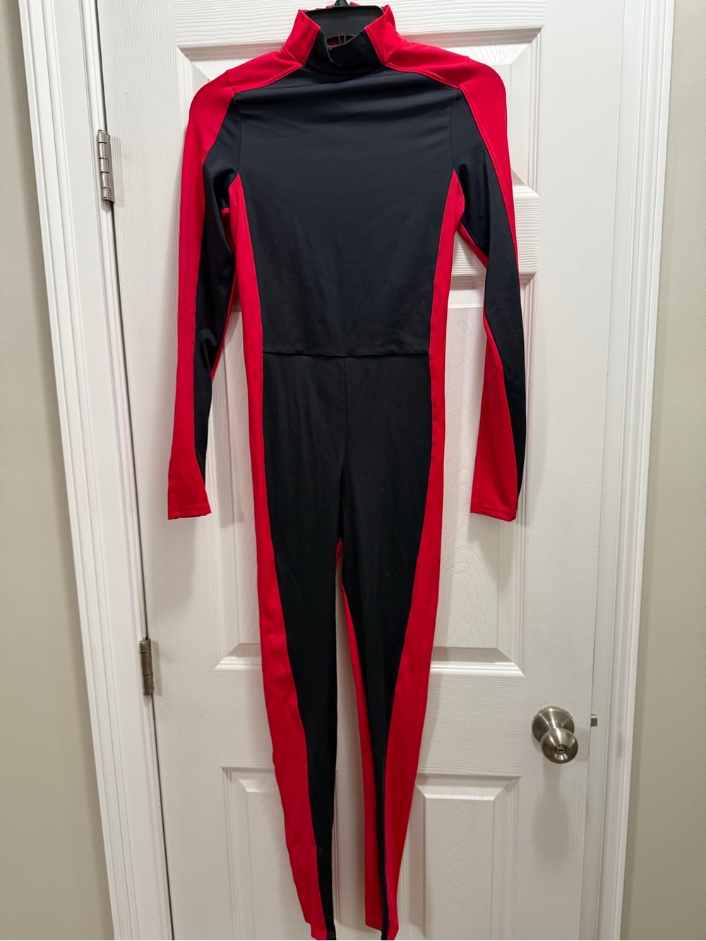 Weissman Black and Red women’ medium adult One-Piece Bodysuit contemporary Dance